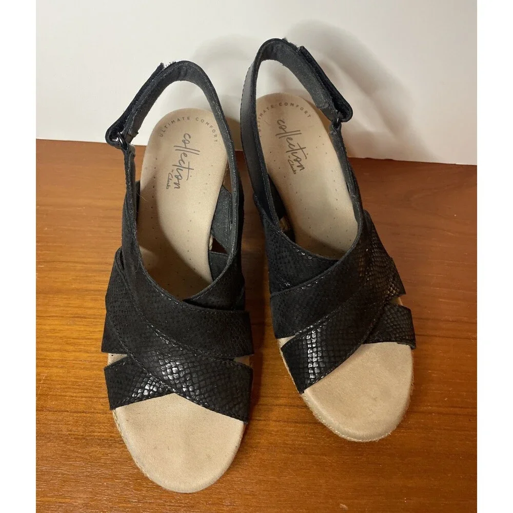 Clarks Collection Lafley Krissy wedge sandals Comfort black Snake Shoes 6.5